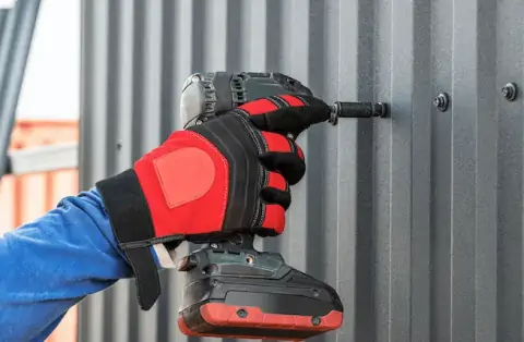 Travaux de zinguerie - Péroy-les-Gombries